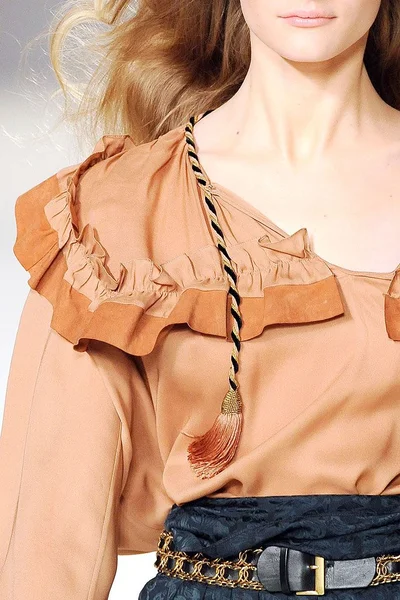 Look 70